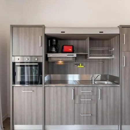 Lägenhet Chateau-19 By Interhome *