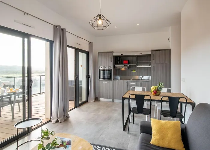 Lägenhet Chateau-19 By Interhome